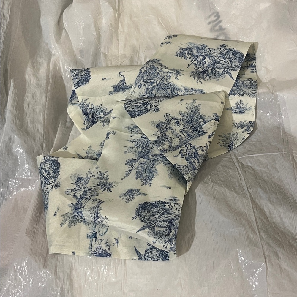Blue Toile Scarf Ribbon - Picture 3 of 7